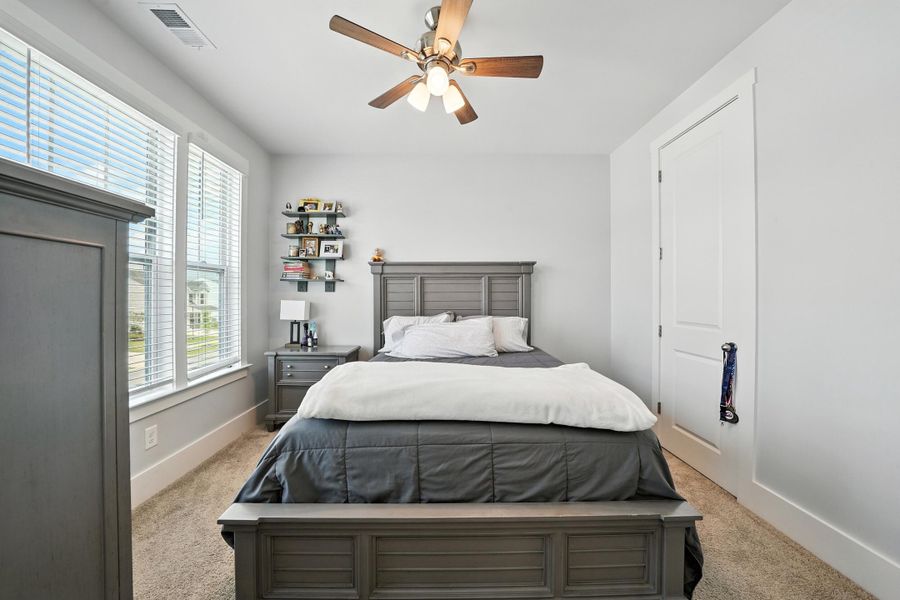 Furnished interior view inside a new home in , Ravenel (Image 32).