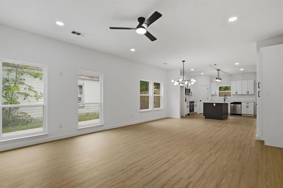 Spacious, unfurnished interior of a new home in , Fort Worth (Image 22).