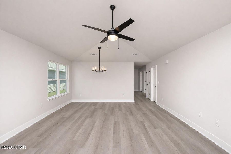 Spacious, unfurnished interior of a new home in Fox Glenn, Panama City (Image 11).