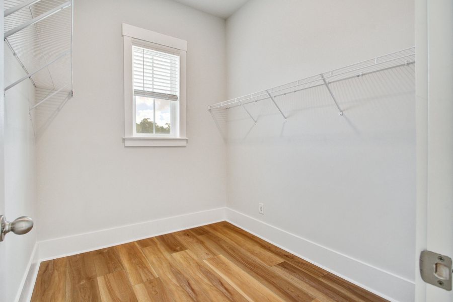 Spacious, unfurnished interior of a new home in Pamlico Terrace, Awendaw (Image 35).