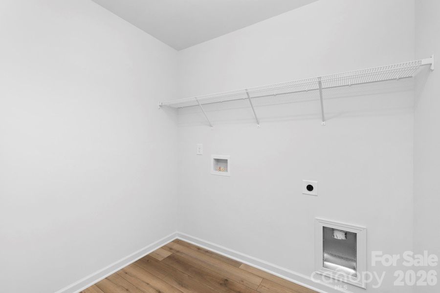 Spacious, unfurnished interior of a new home in , Hickory (Image 16).