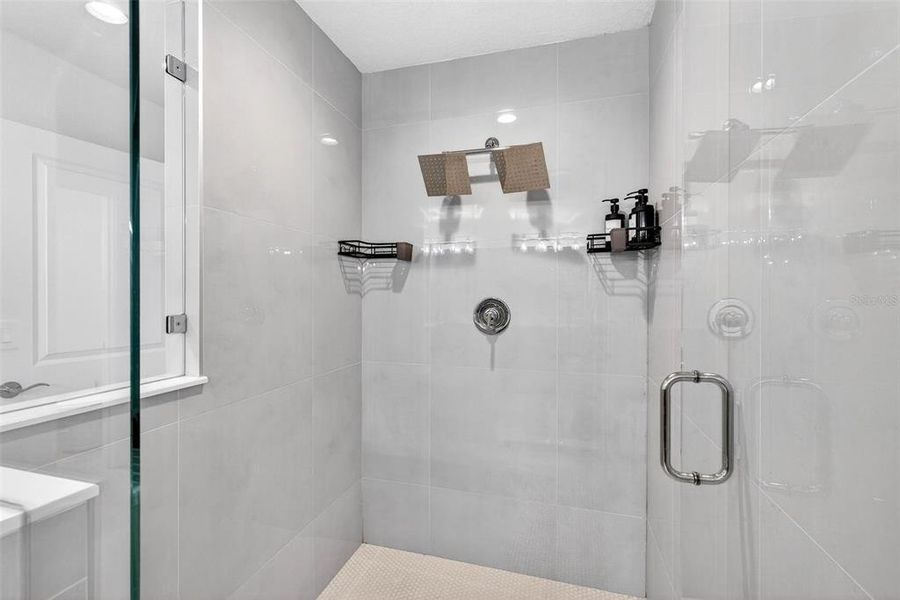 Close-up of interior finishes inside a home in Clearfield Crossings, Tampa (Image 25).