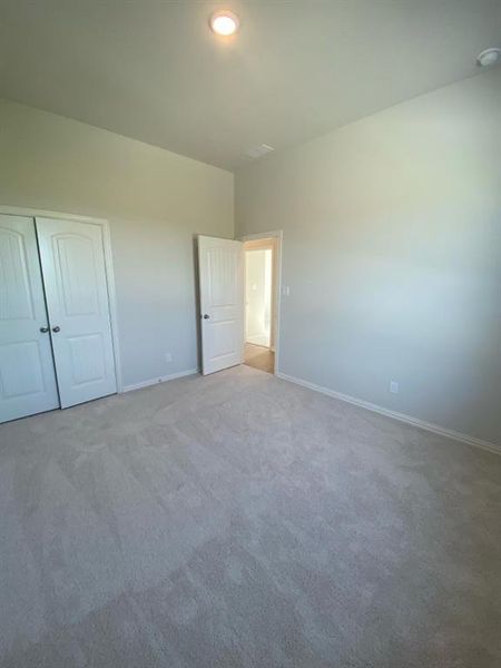 Spacious, unfurnished interior of a new home in Hillview Addition, Decatur (Image 15).