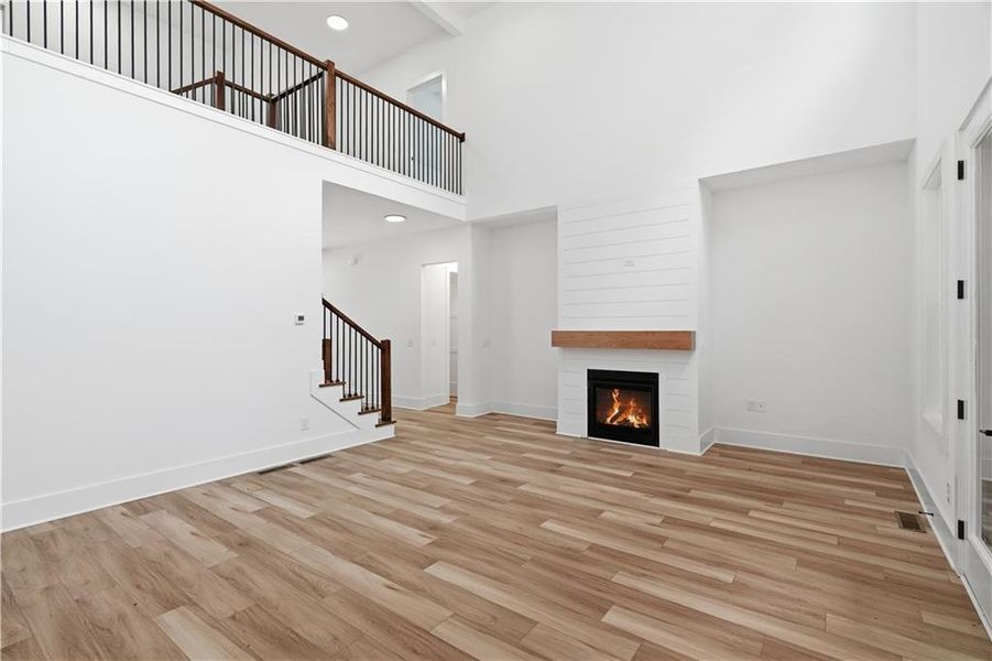 Spacious, unfurnished interior of a new home in , Jefferson (Image 49).