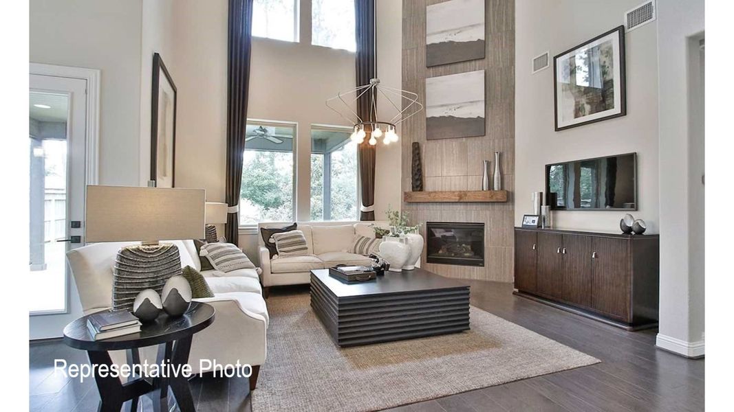 Furnished interior view inside a new home in Hulen Trails, Fort Worth (Image 6). Furnished interior view inside a new home in Hulen Trails, Fort Worth (Image 6).