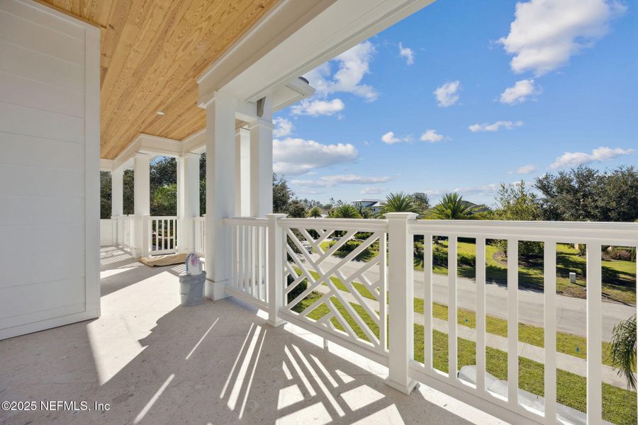 Exterior details and patio area of a home in , Jacksonville (Image 31).
