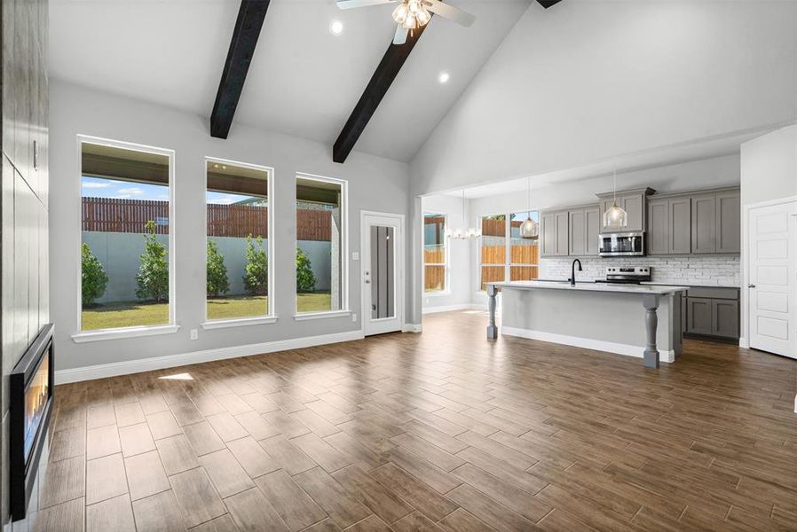 Spacious, unfurnished interior of a new home in , Glen Rose (Image 18). Spacious, unfurnished interior of a new home in , Glen Rose (Image 18).