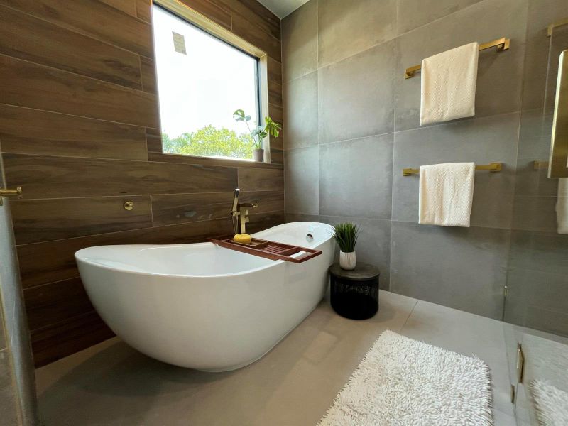 Primary-Soaking-Tub Primary-Soaking-Tub