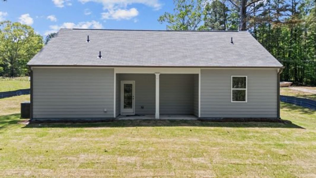 Representative exterior details of a home built from the Elmsworth by Piedmont Residential in Clemit Harris Place, Newnan (Image 3).