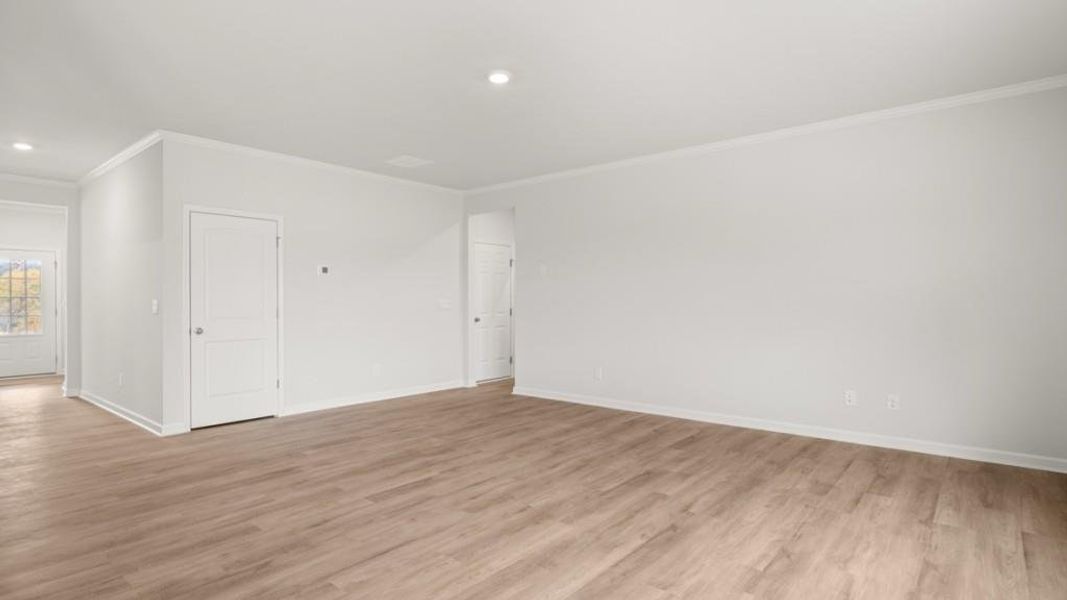 Spacious, unfurnished interior of a new home in Lost Creek, Dallas (Image 23). Spacious, unfurnished interior of a new home in Lost Creek, Dallas (Image 23).