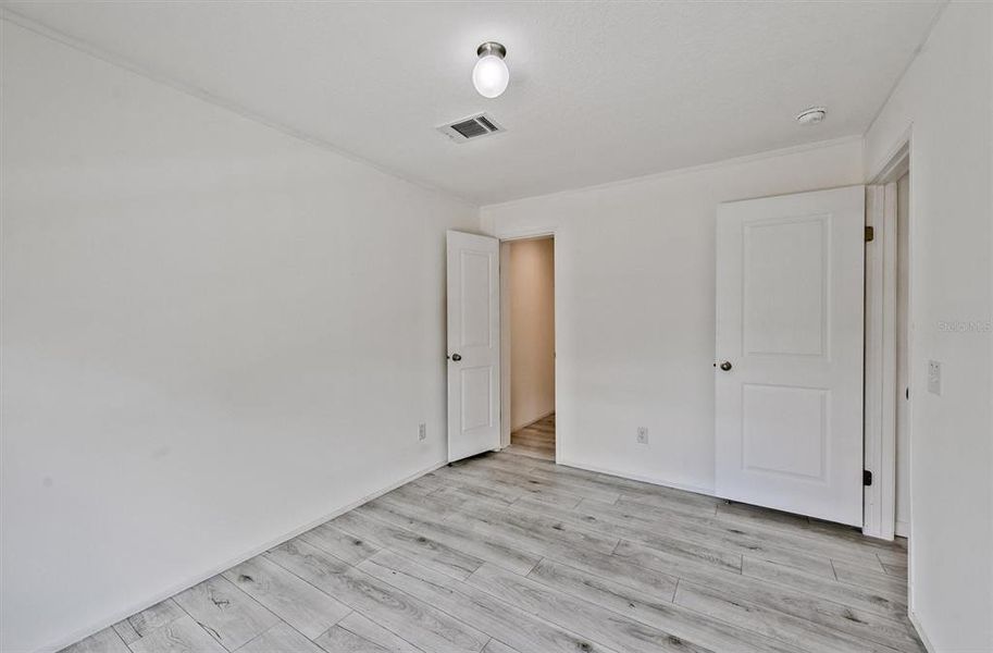 Spacious, unfurnished interior of a new home in , North Fort Myers (Image 28).