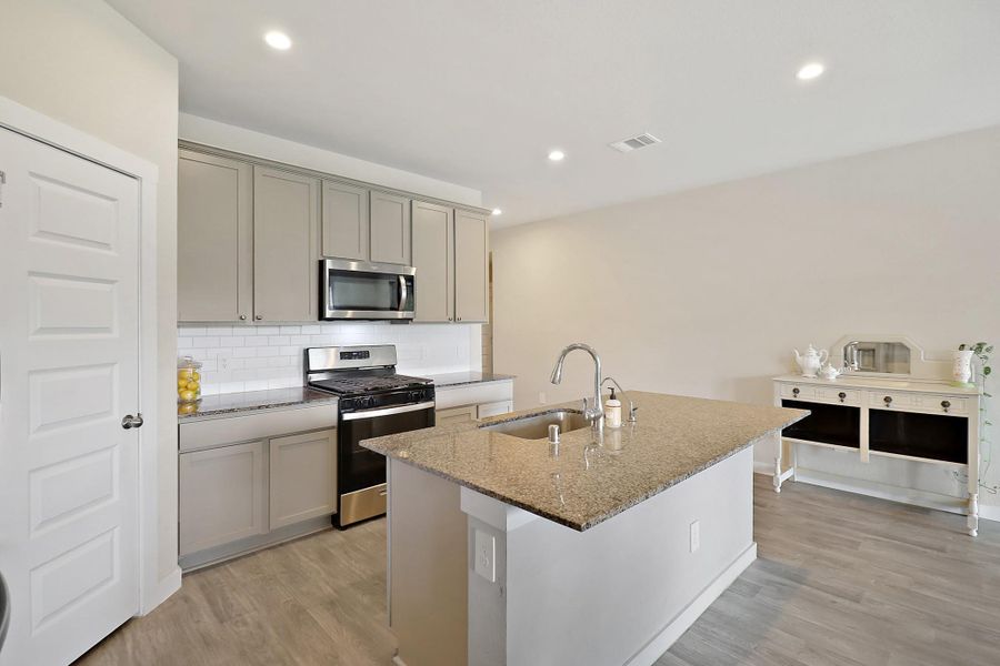 Furnished interior view inside a new home in , Anahuac (Image 5). Furnished interior view inside a new home in , Anahuac (Image 5).