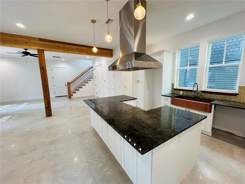 Image 35 of a home in .