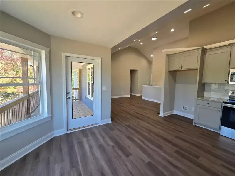 Spacious, unfurnished interior of a new home in , Gainesville (Image 18). Spacious, unfurnished interior of a new home in , Gainesville (Image 18).