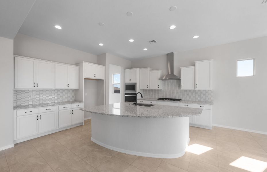Furnished interior view inside a new home in Sun City Anthem at Merrill Ranch, Florence (Image 6).
