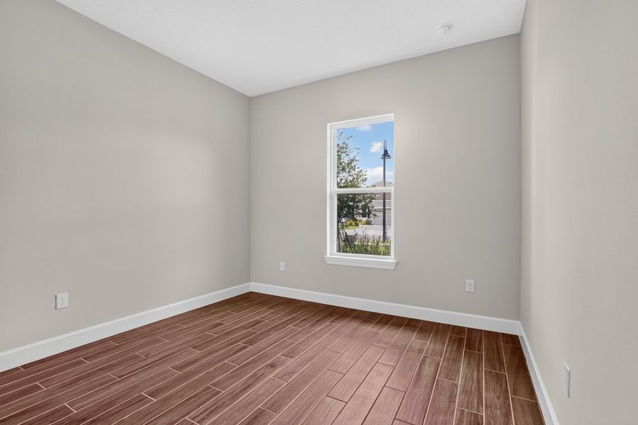 Image 19 of a home in Westview Community Group Page.