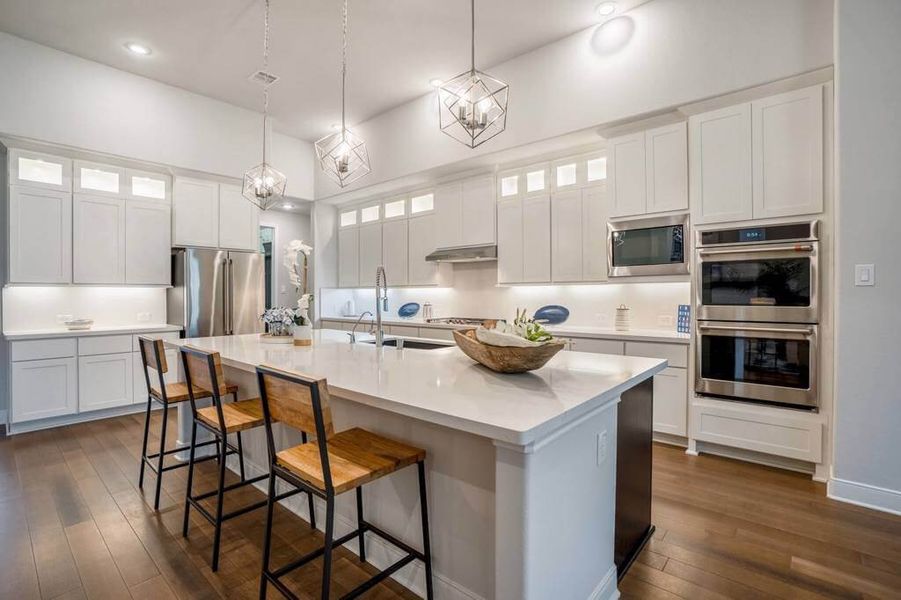 Representative furnished interior of a home built from the Raleigh 3530.3 by J. Patrick Homes in Briarley, Montgomery (Image 8).