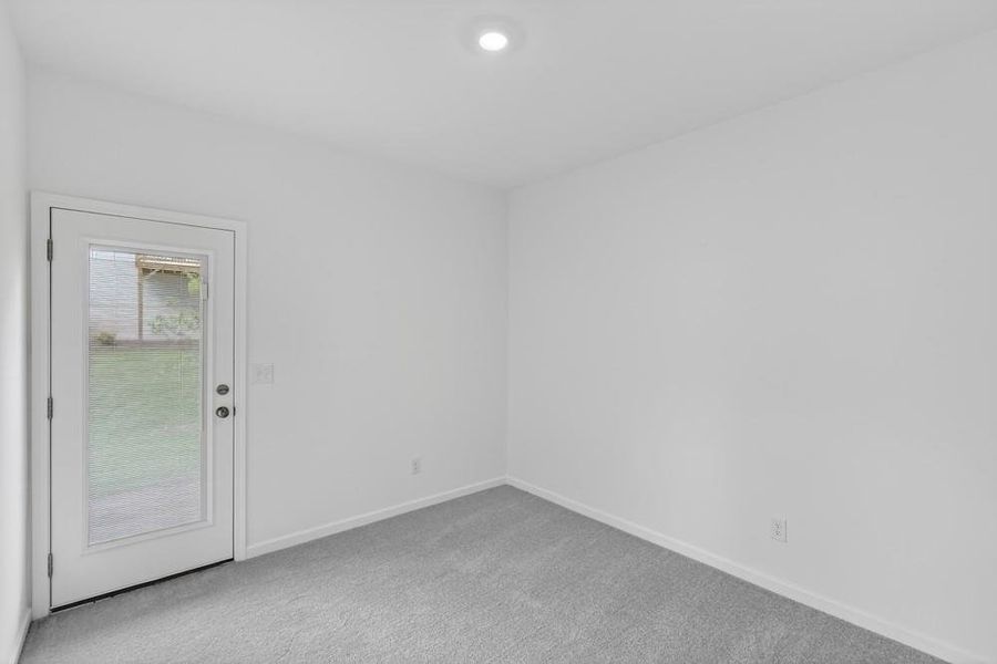 Spacious, unfurnished interior of a new home in Somerset at Veterans Memorial, Mableton (Image 27).