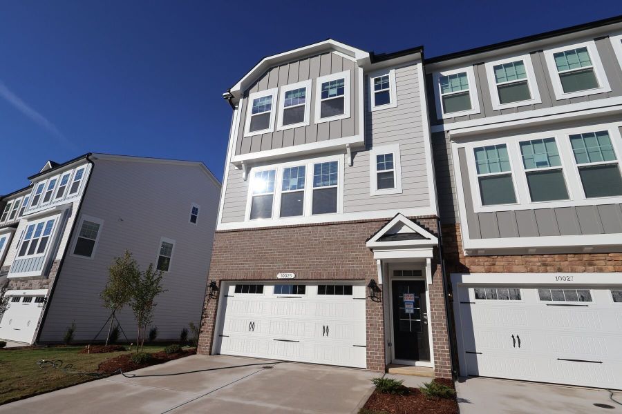 Front Exterior Front Exterior