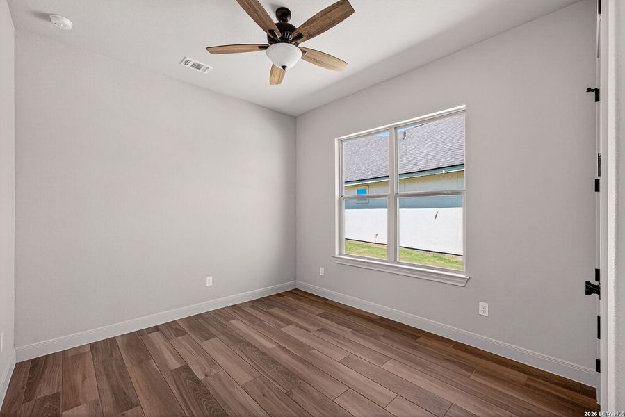 Spacious, unfurnished interior of a new home in Boehme Ranch, Castroville (Image 40).