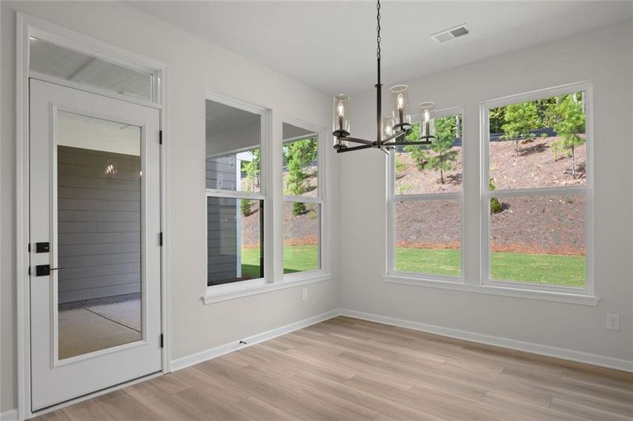 Spacious, unfurnished interior of a new home in Easton Park, Dallas (Image 26).