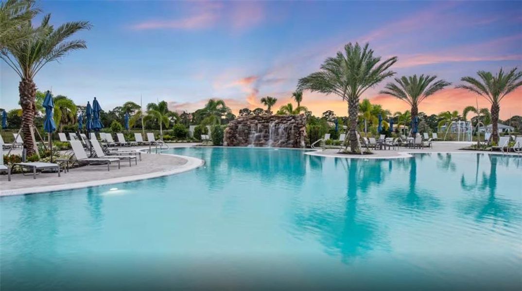 Community amenities in , Nokomis (Image 44).