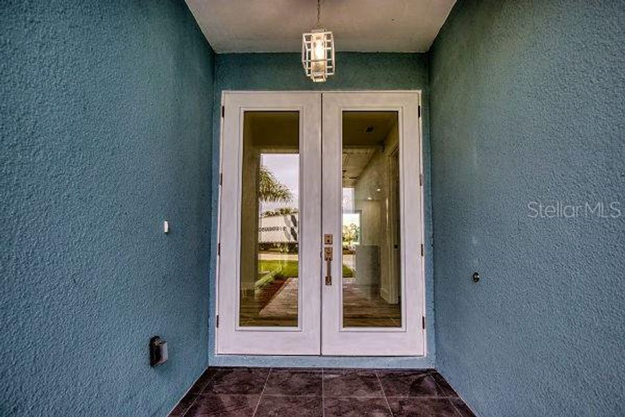 Exterior details and patio area of a home in , Punta Gorda (Image 33). Exterior details and patio area of a home in , Punta Gorda (Image 33).