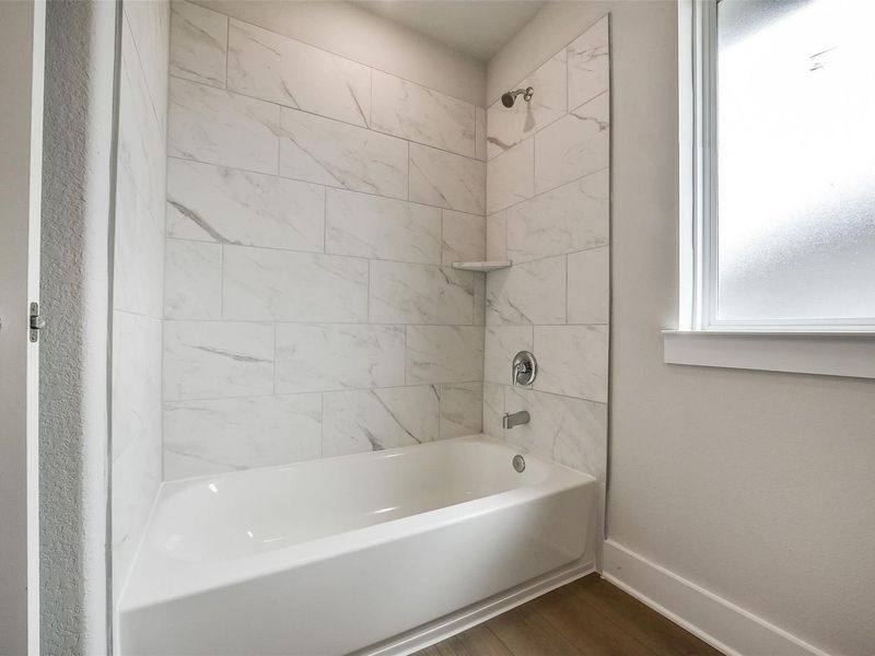 Furnished interior view inside a new home in Sierra Vista, Rosharon (Image 18).