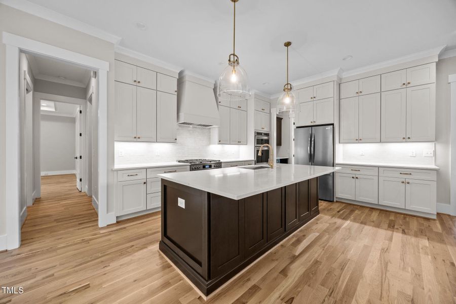 21-web-or-mls-IMG_1636 21-web-or-mls-IMG_1636