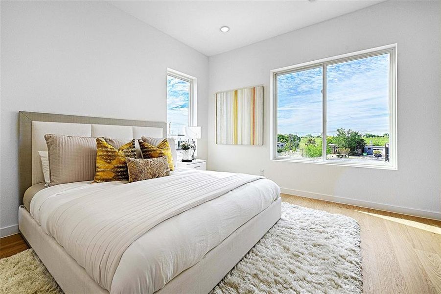 Furnished interior view inside a new home in , Dallas (Image 23).