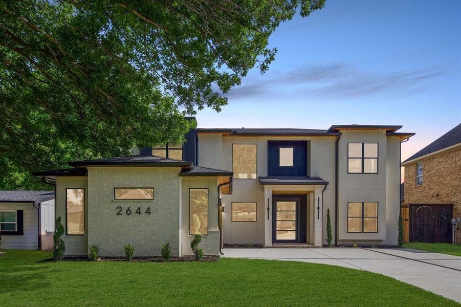 Front exterior of a new home in , Farmers Branch, TX, highlighting curb appeal (Image 28).