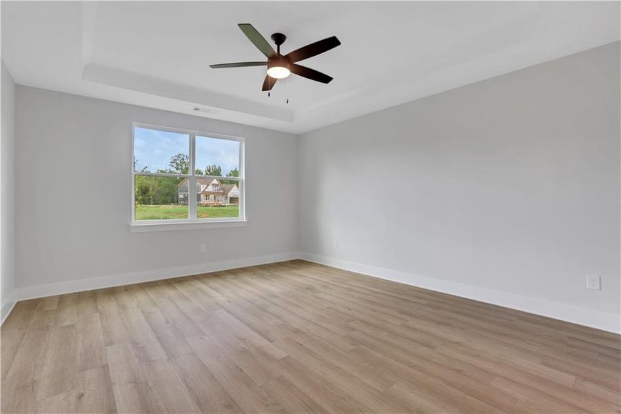 Spacious, unfurnished interior of a new home in Twin Lakes, Hoschton (Image 36).