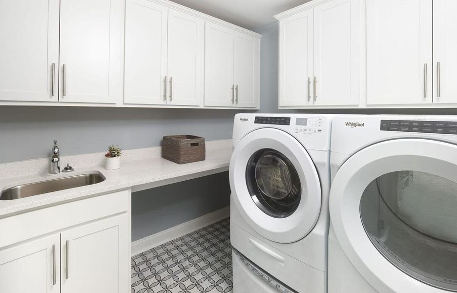 Furnished interior view inside a new home in Sea Island Preserve, Johns Island (Image 13).