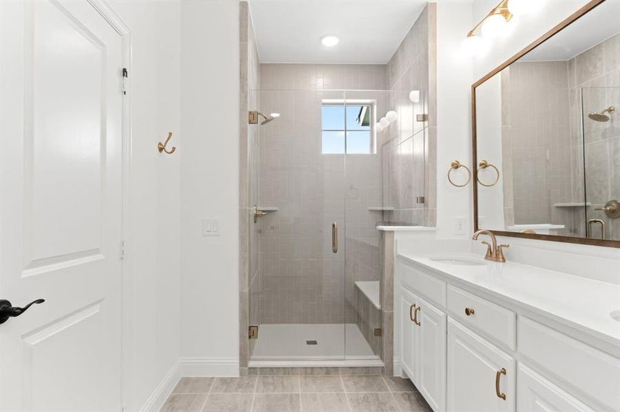 023-1208Armstrong-TheColony-TX-75056-PrimaryBathroom.jpg-SMALL