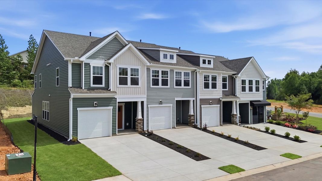 Refined exterior design with balanced architectural detail in this distinguished two-story villa near Downtown Greenville Refined exterior design with balanced architectural detail in this distinguished two-story villa near Downtown Greenville