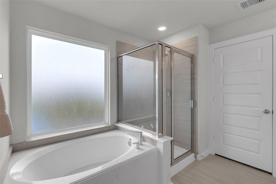 Furnished interior view inside a new home in Fairpark Village, Rosenberg (Image 24).