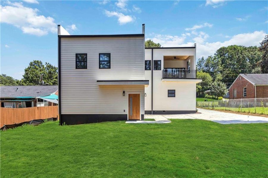 Exterior details and patio area of a home in , Decatur (Image 32).