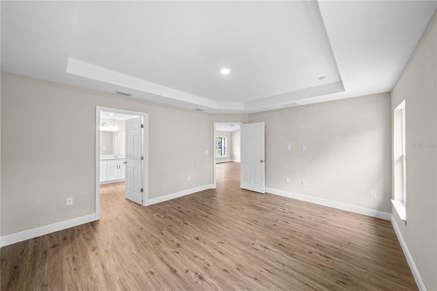 Spacious, unfurnished interior of a new home in , Ocala (Image 28).