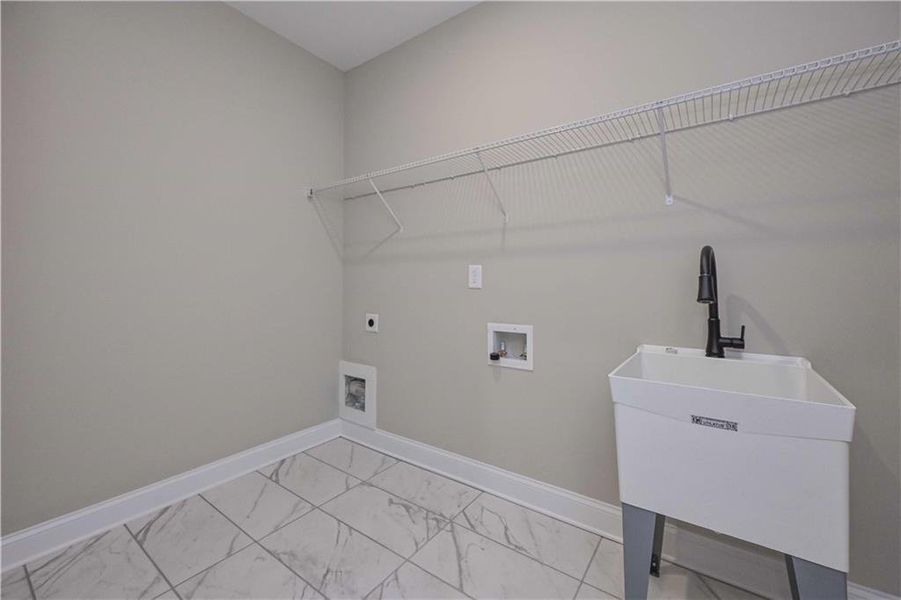 Spacious, unfurnished interior of a new home in , Douglasville (Image 56).