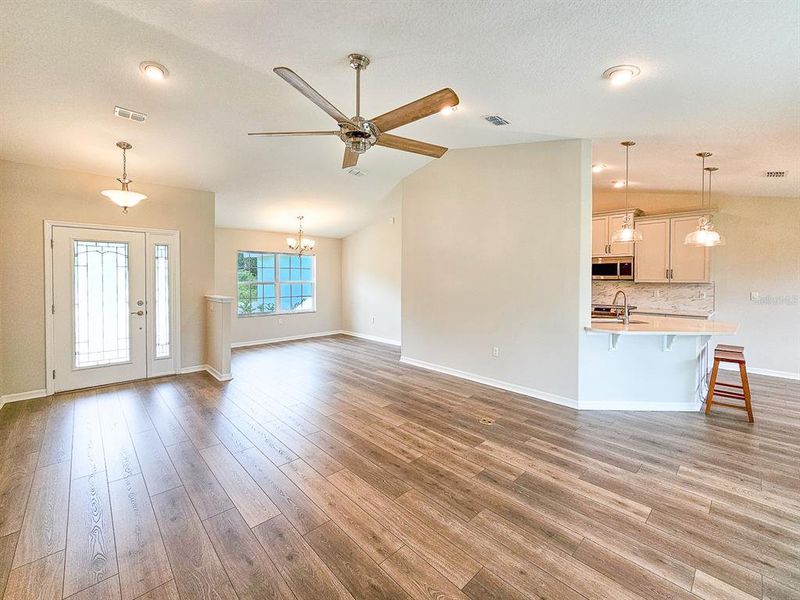 Spacious, unfurnished interior of a new home in , Palm Coast (Image 17).