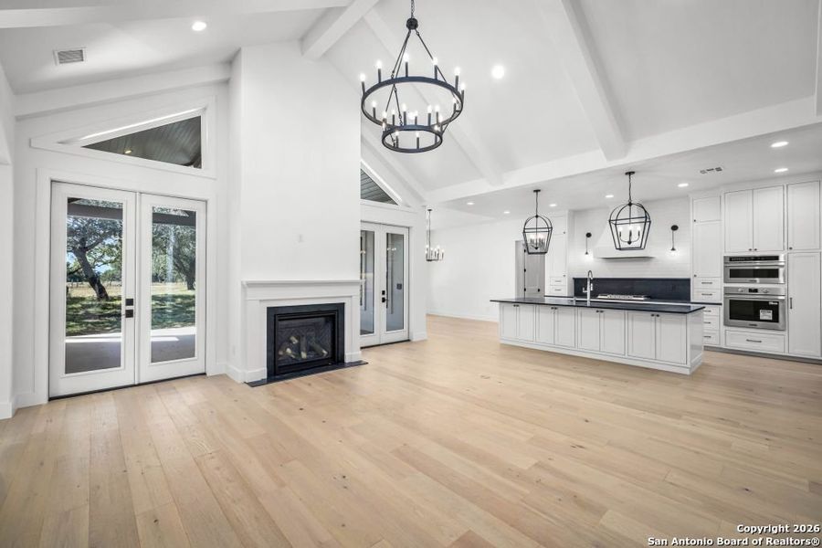 Spacious, unfurnished interior of a new home in , New Braunfels (Image 24).