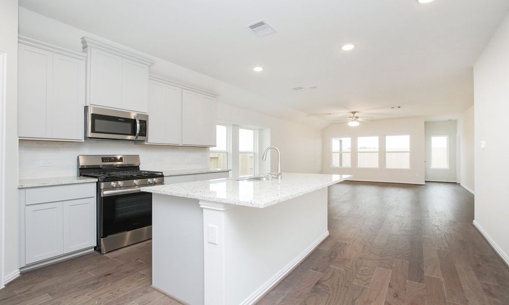 Representative furnished interior of a home built from the Enclave Series - Maldives by DRB Homes in Dauer Ranch, New Braunfels (Image 14).
