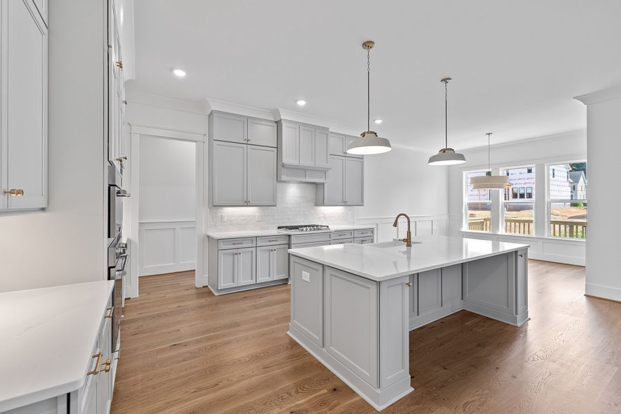 Representative furnished interior of a home built from the The Emerson by RobuckHomes in Stonehenge, Raleigh (Image 107).