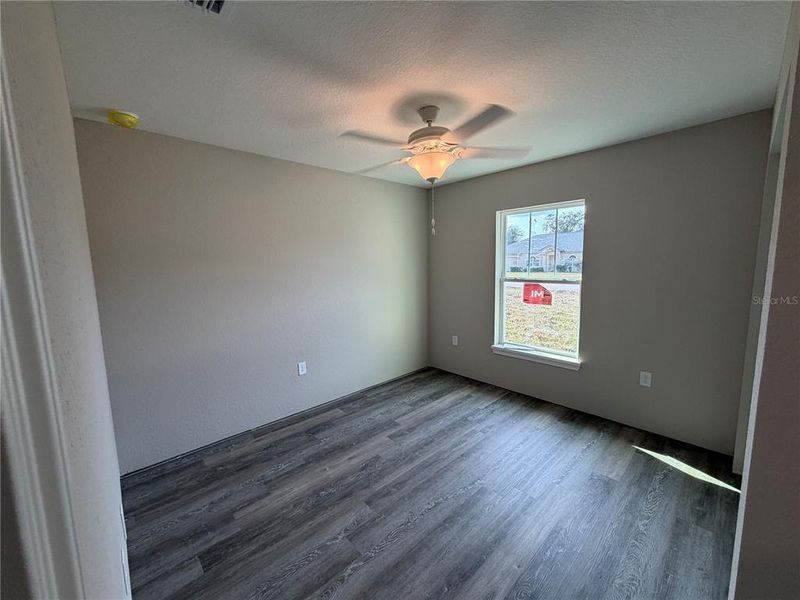 Spacious, unfurnished interior of a new home in , Citrus Springs (Image 24).
