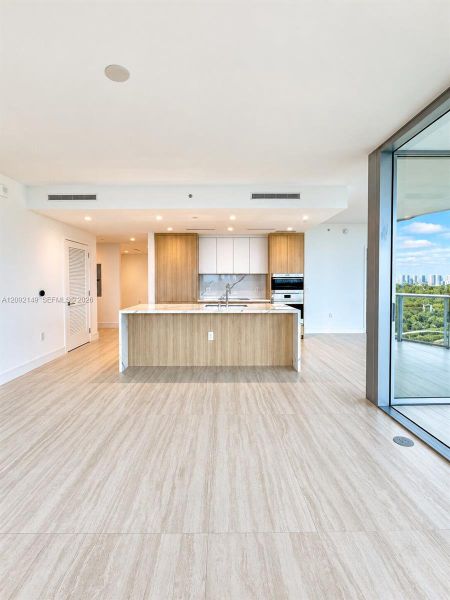 Image 35 of a home in .