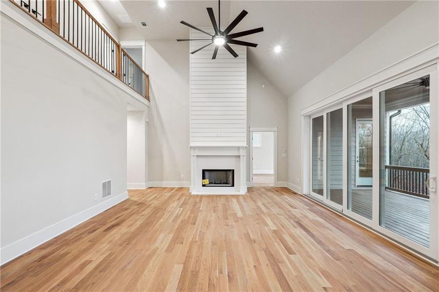 Spacious, unfurnished interior of a new home in , Dawsonville (Image 40).