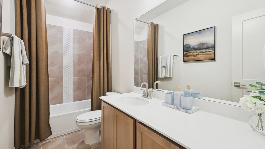 Furnished interior view inside a new home in Hulen Trails, Fort Worth (Image 18).