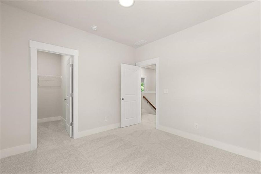 Spacious, unfurnished interior of a new home in Traditions of Braselton, Jefferson (Image 14).