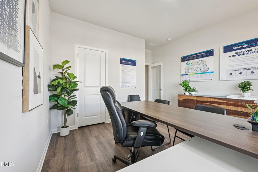 16-web-or-mls-Raleigh - River Glen - 64