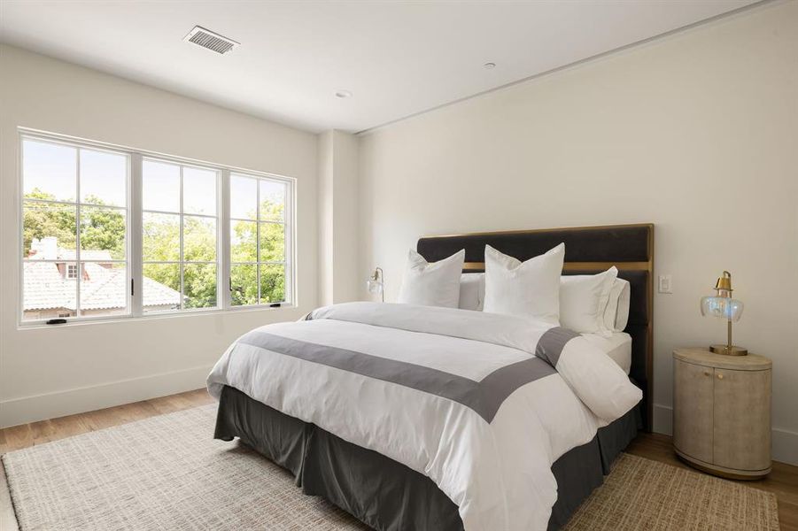 Furnished interior view inside a new home in , Dallas (Image 16).